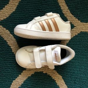 Girls Rose Gold Adidas Size 9
